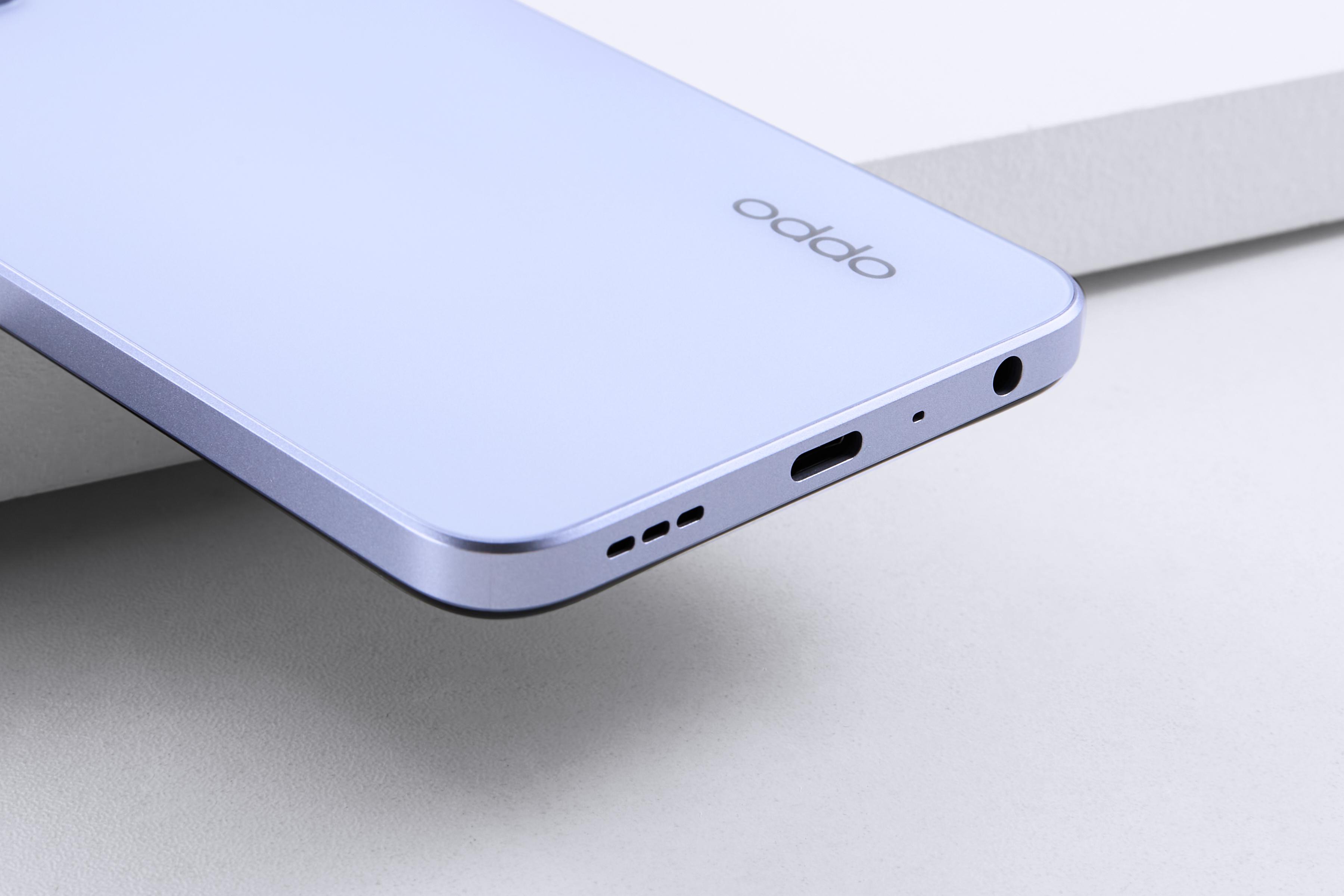 OPPO A57手绘海报，科技与艺术的绝美交融